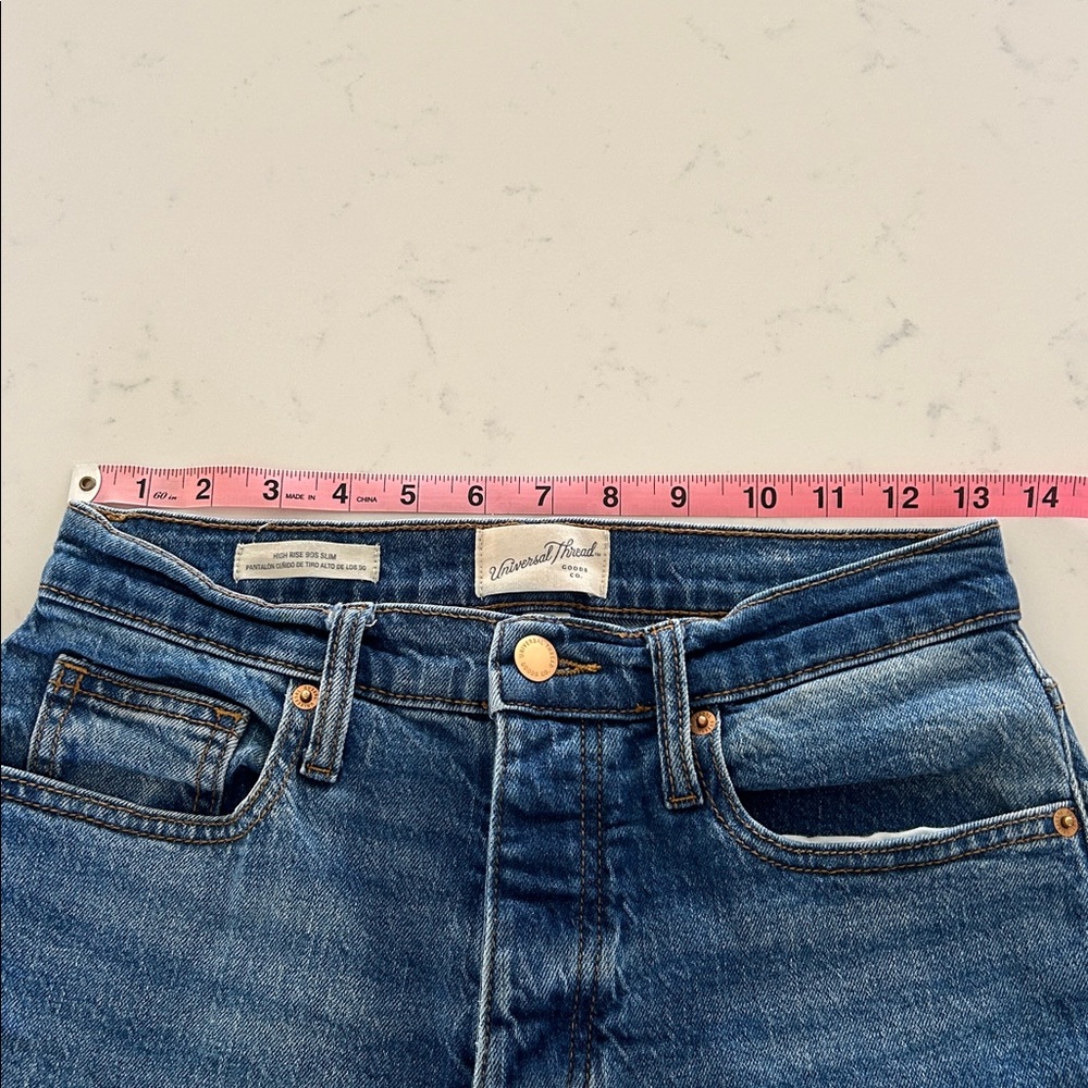 Universal Thread High Rise 90’s Slim Classic Blue Denim Jeans, Size 4R - Picture 9 of 9